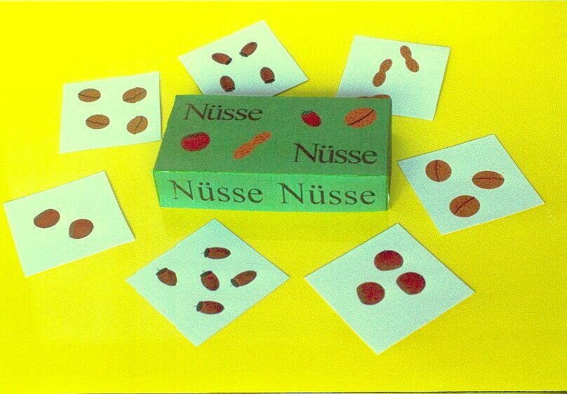 Spiel Nüsse Nüsse